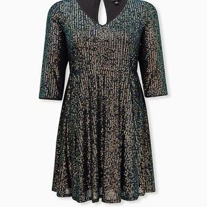 Torrid Sz0 Sequin Dress EUC